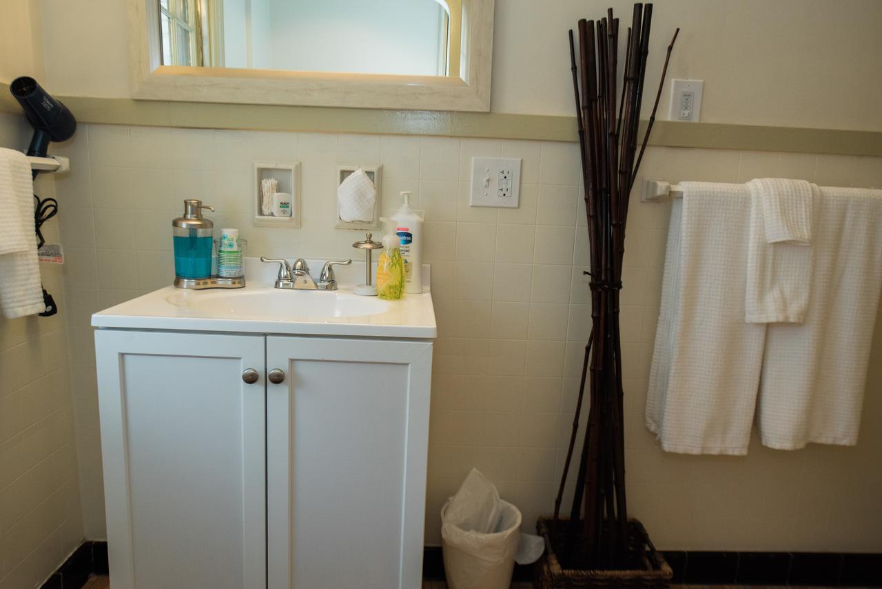 The Little Italy Of Niagara Falls Bed & Breakfast エクステリア 写真